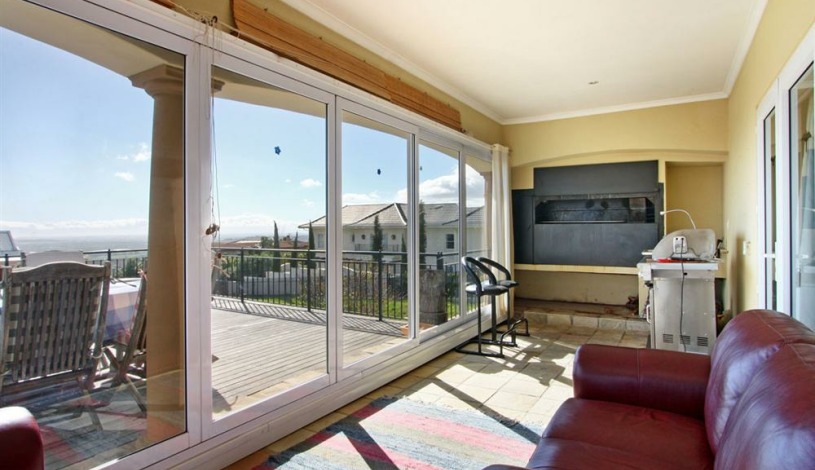 Apartment Helderspruit Cape Town - Apt 35470